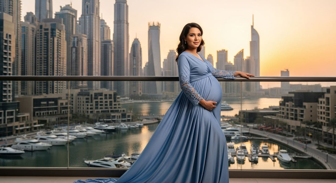 Women in maternity clothes